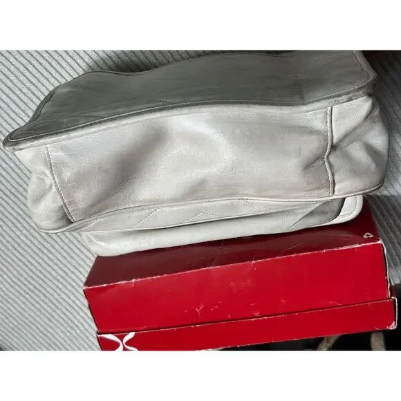 Saint Laurent YSL Bag Womens White Quilted Leather Chain Shoulder Chevron Purse - Picture 8 of 12